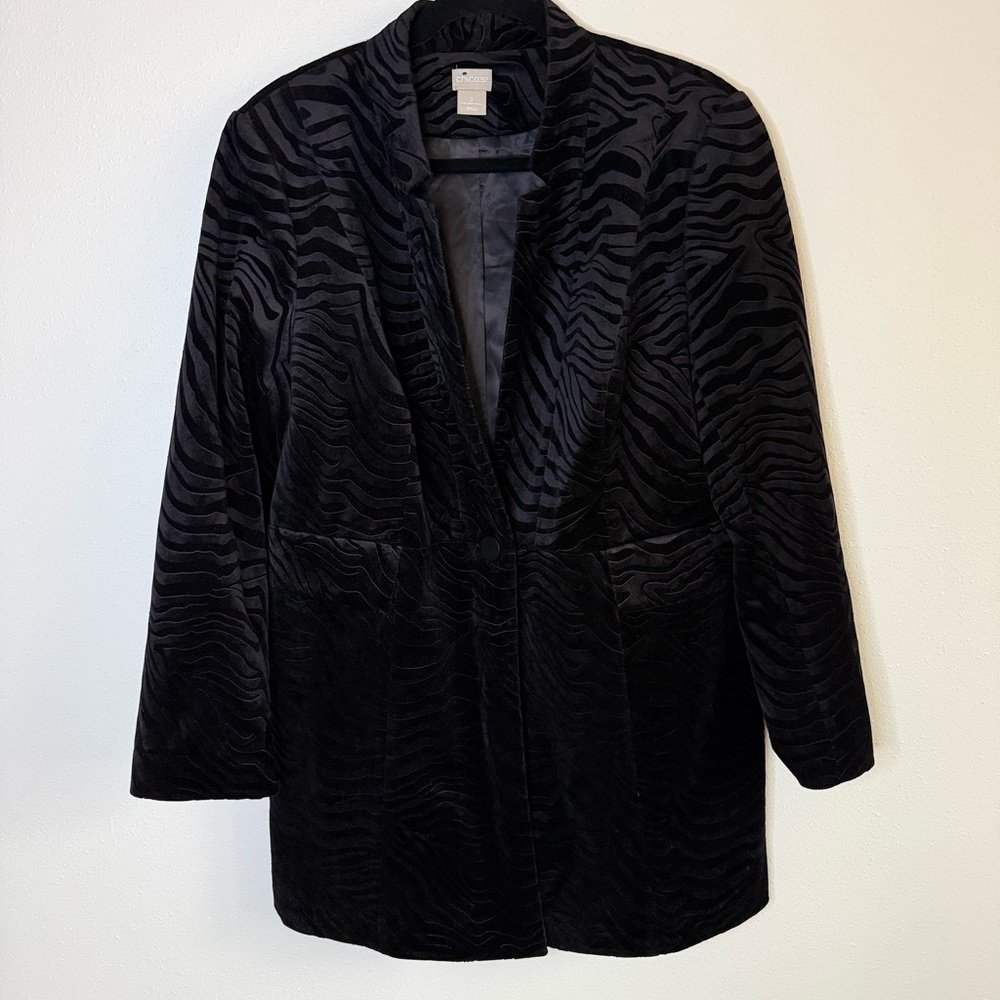 Chico’s Black Zebra Jacquard Longline Blazer Animal Print Size 2 Large